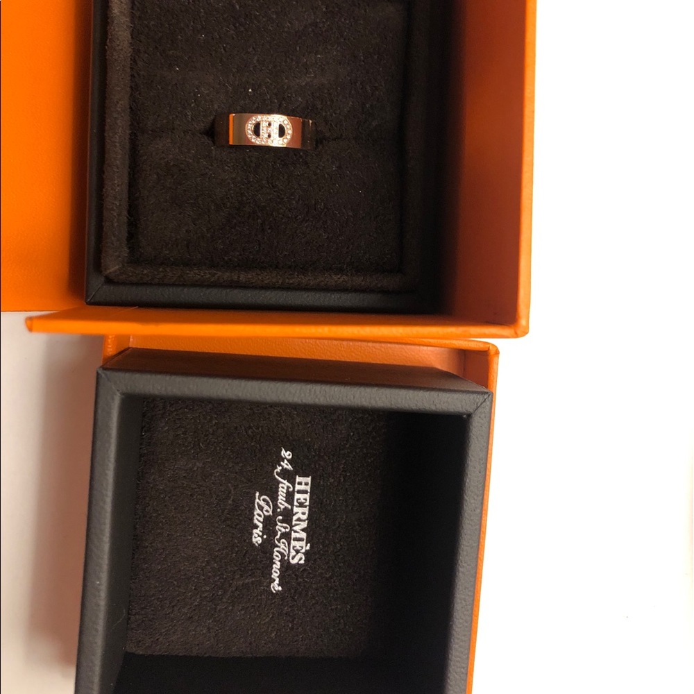 Hermès ring
